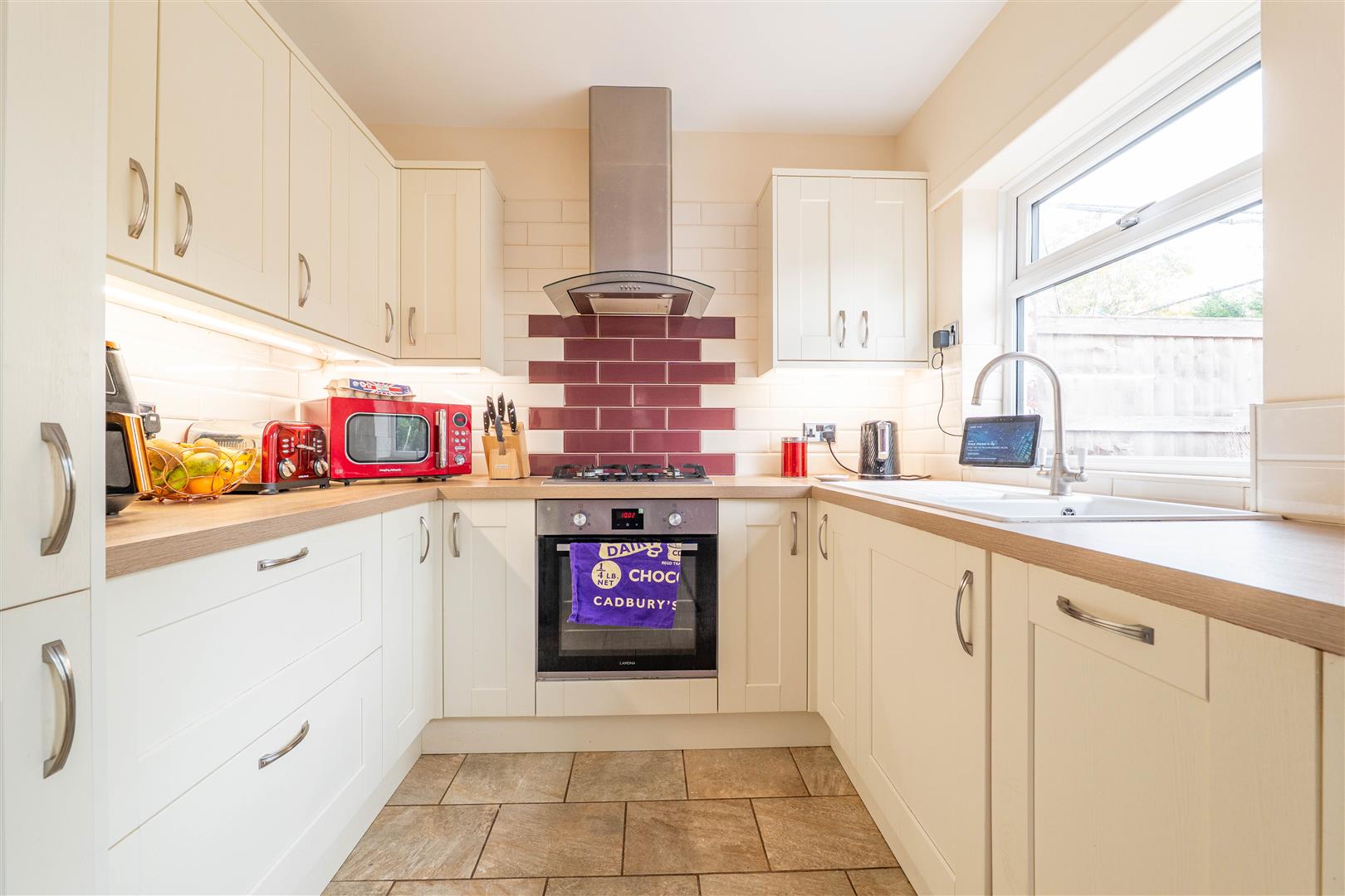 2 bed property in Russell Square West, Chorley